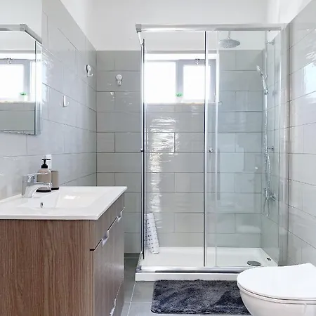 Casa Aqua - - Wifi, Terrace & Bbq *