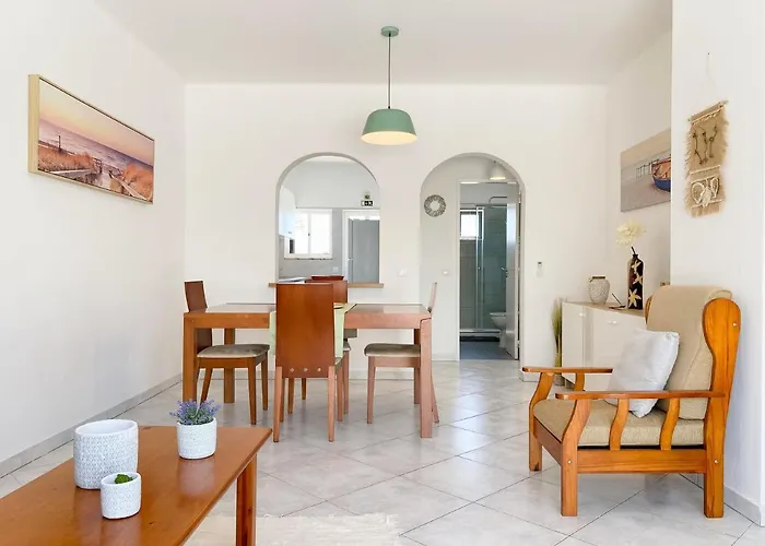 Casa Aqua - - Wifi, Terrace & Bbq
