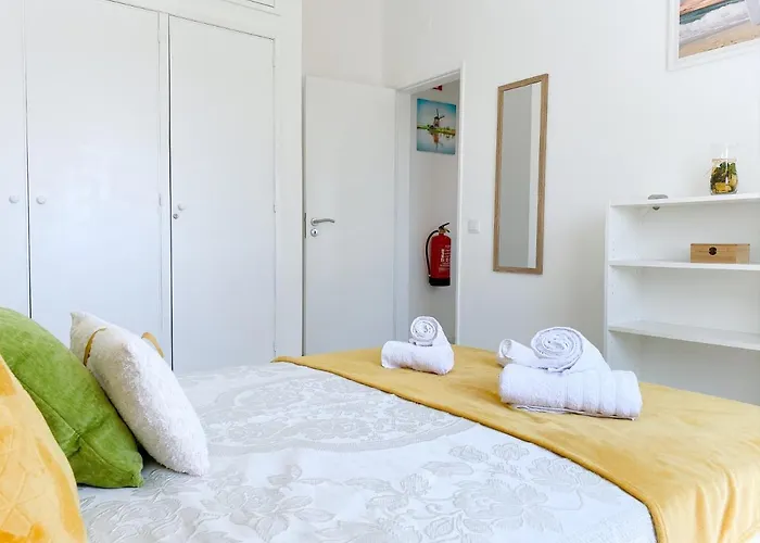Casa Aqua - - Wifi, Terrace & Bbq