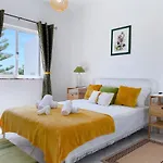 Casa Aqua - - Wifi, Terrace & Bbq