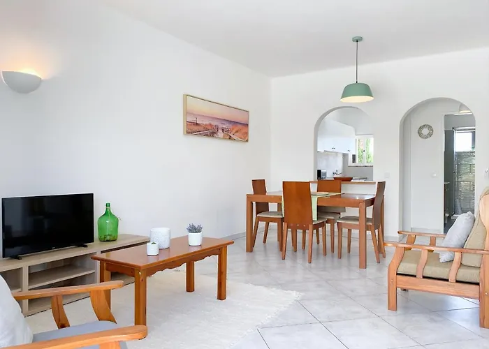 Casa Aqua - - Wifi, Terrace & Bbq