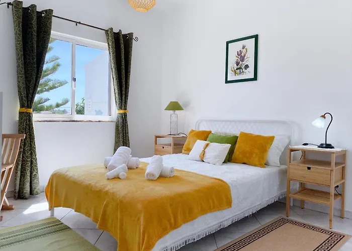 Casa Aqua - - Wifi, Terrace & Bbq